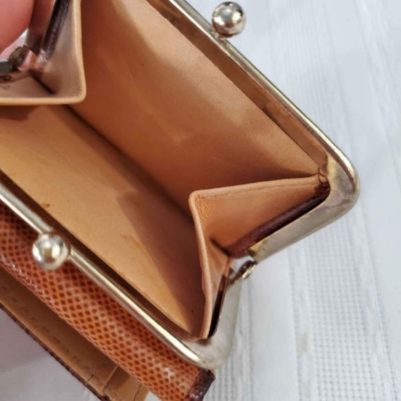 Vintage Anne Klein By St. Thomas Trifold Leather Wallet - Picture 4 of 9